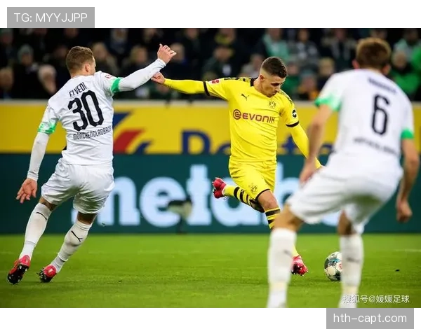 奥格斯堡定位球战术再显神威，关键时刻助球队力夺胜利